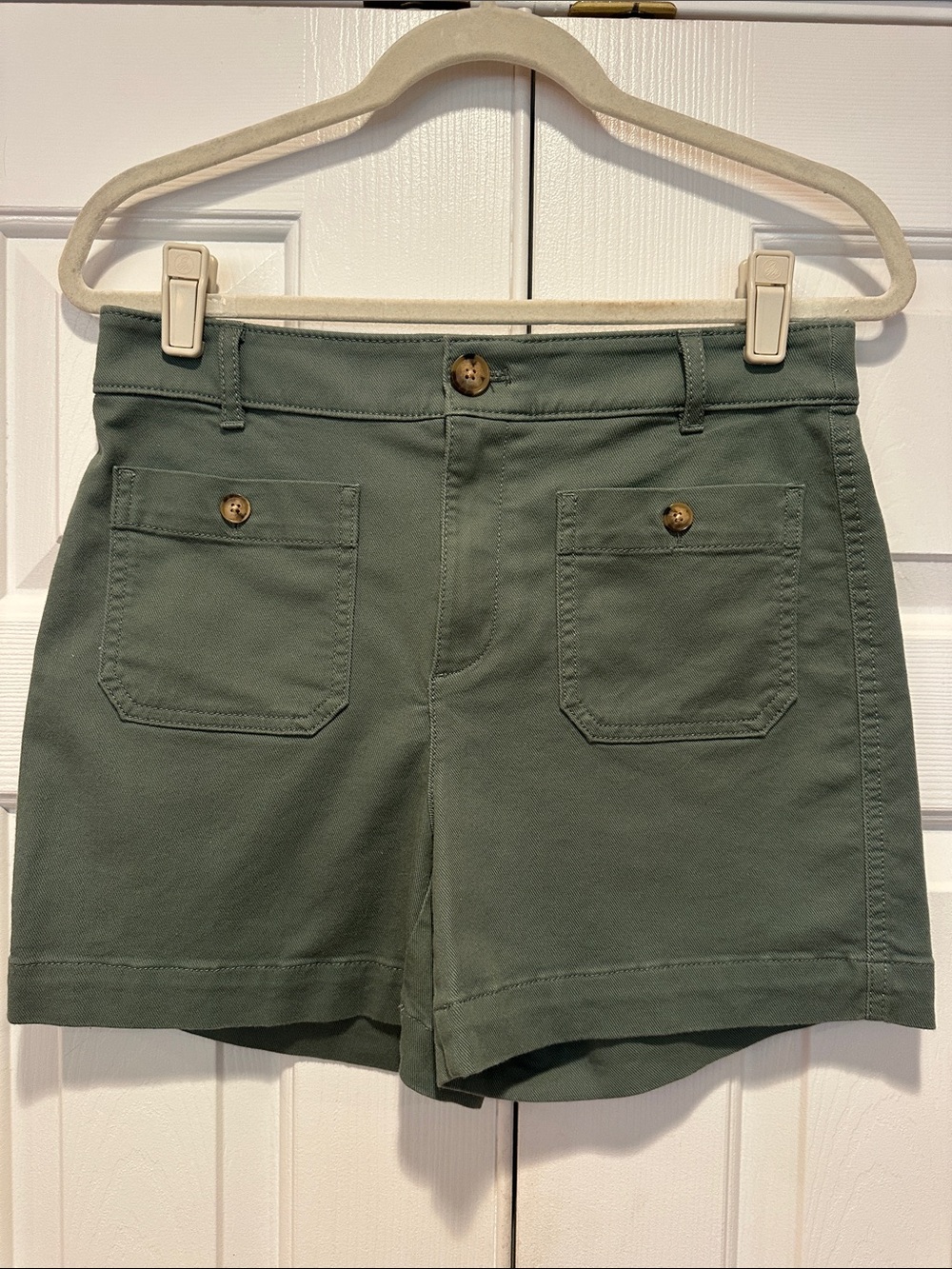 LOFT “The Palmer Short” High Rise Olive Green Women's Utility Shorts size 2